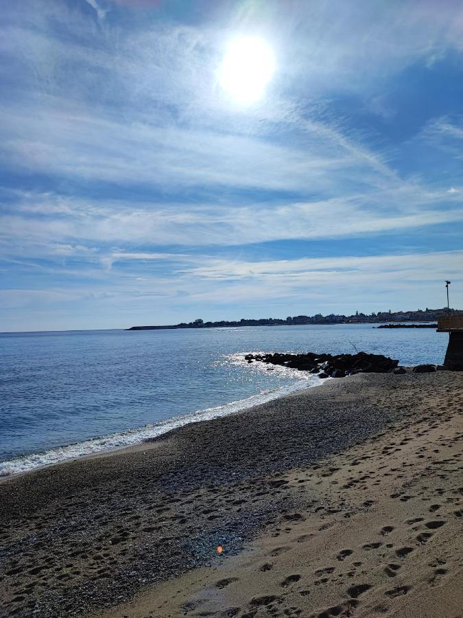Sicily Travel Apartment'S 2 Giardini-Naxos Exterior foto